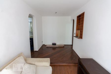 Sala de apartamento para alugar com 2 quartos, 50m² em Boaçava, São Paulo