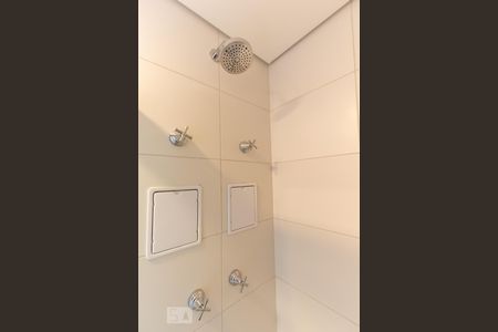 Banheiro de kitnet/studio para alugar com 1 quarto, 38m² em Chácara Itaim, São Paulo