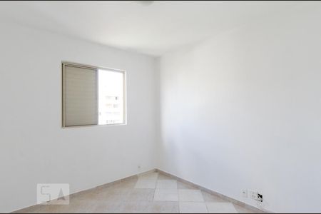 Quarto 2 de apartamento para alugar com 3 quartos, 69m² em Baeta Neves, São Bernardo do Campo