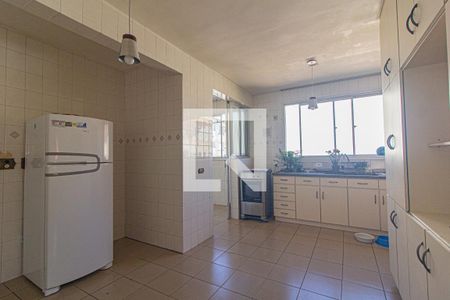 Cozinha de apartamento para alugar com 3 quartos, 171m² em Mercês, Curitiba