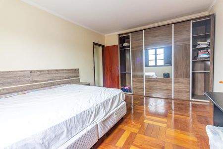 Quarto 1 de casa à venda com 4 quartos, 133m² em Jardim Sarah, São Paulo