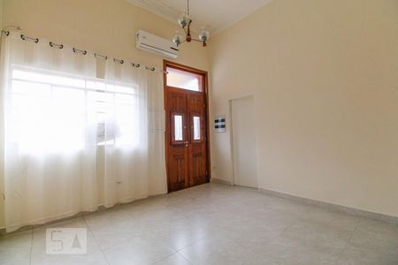 Sala de casa à venda com 3 quartos, 75m² em Vila Maria Zélia, São Paulo