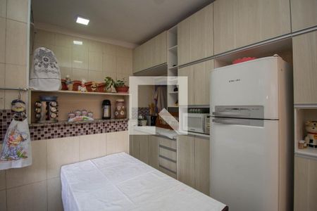 Cozinha de casa para alugar com 3 quartos, 110m² em Vila Brasilândia, São Paulo