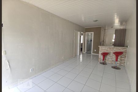 Sala de casa de condomínio para alugar com 2 quartos, 85m² em Scharlau, São Leopoldo
