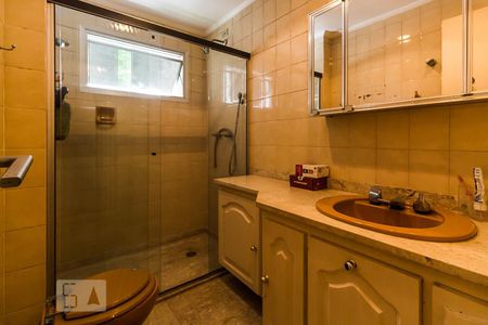 Apartamento à venda com 255m², 4 quartos e 3 vagas Apartamento à venda com 255m², 4 quartos e 3 vagasSuite