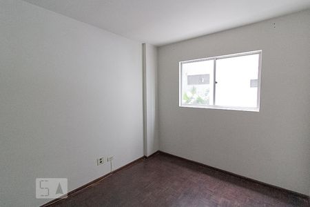 Quarto 1 de apartamento para alugar com 1 quarto, 33m² em Rebouças, Curitiba