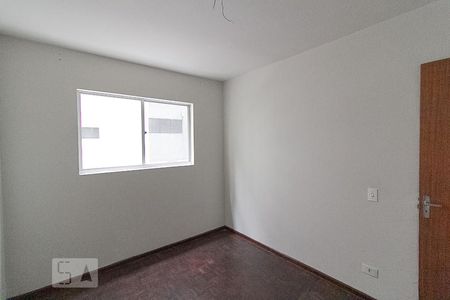 Quarto 1 de apartamento para alugar com 1 quarto, 33m² em Rebouças, Curitiba