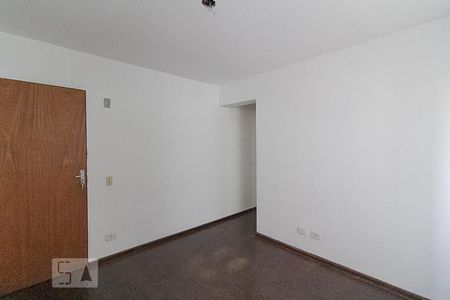 Sala de apartamento para alugar com 1 quarto, 33m² em Rebouças, Curitiba