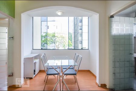 Sala de apartamento à venda com 2 quartos, 59m² em Buritis, Belo Horizonte