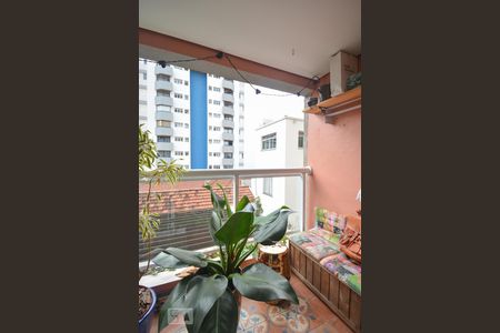 Varanda de apartamento à venda com 1 quarto, 40m² em Pinheiros, São Paulo