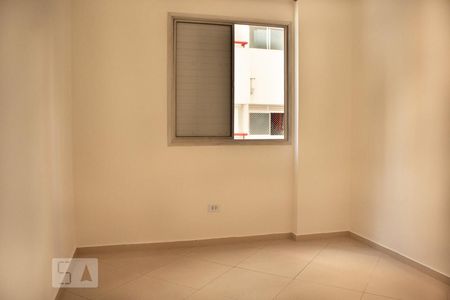 Quarto 1 de apartamento para alugar com 2 quartos, 65m² em Vila Guarani (z Sul), São Paulo