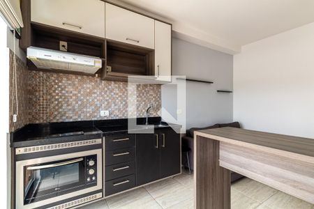 Sala e cozinha de kitnet/studio para alugar com 1 quarto, 38m² em Vila Augusta, Guarulhos