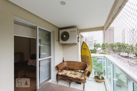 Varanda Sala de apartamento à venda com 3 quartos, 78m² em Jacarepaguá, Rio de Janeiro