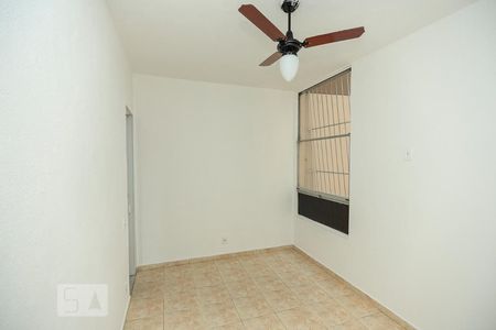 Quarto 1 de apartamento para alugar com 2 quartos, 51m² em Encantado, Rio de Janeiro