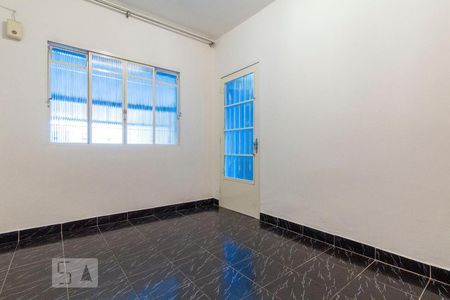 Sala de casa à venda com 2 quartos, 111m² em Jardim Nordeste, São Paulo