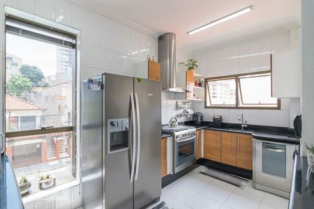 Apartamento para alugar com 170m², 4 quartos e 3 vagas Apartamento para alugar com 170m², 4 quartos e 3 vagasCozinha