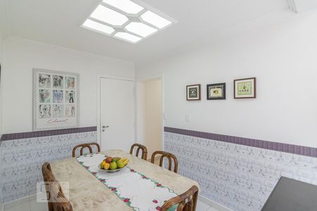 Apartamento para alugar com 170m², 4 quartos e 3 vagas Apartamento para alugar com 170m², 4 quartos e 3 vagasCopa