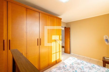 Quarto 1 de apartamento para alugar com 2 quartos, 70m² em Vila das Palmeiras, Guarulhos