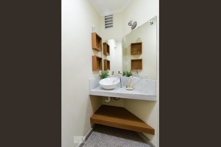 Lavabo de apartamento para alugar com 4 quartos, 124m² em Santa Terezinha, São Bernardo do Campo