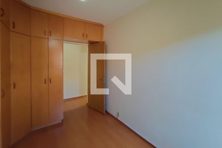 Quarto 1 de apartamento para alugar com 2 quartos, 66m² em Jardim das Bandeiras, Campinas