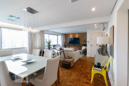 Apartamento à venda com 120m², 2 quartos e 1 vagaSala