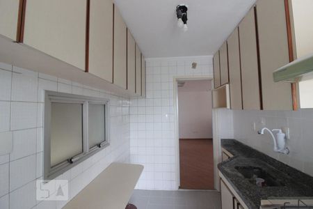 Cozinha de apartamento para alugar com 2 quartos, 60m² em Lauzane Paulista, São Paulo