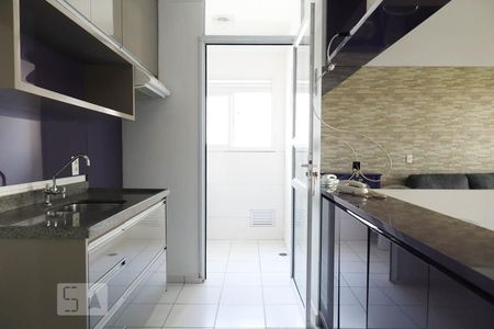 Apartamento à venda com 2 quartos, 54m² em Vila Nambi, Jundiaí