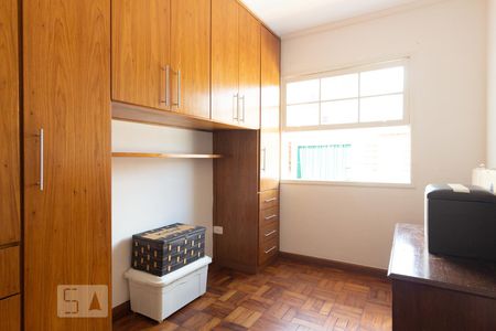 Quarto 3 de casa para alugar com 4 quartos, 259m² em Vila Romano, São Paulo