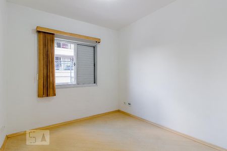 Quarto 1 de apartamento para alugar com 3 quartos, 80m² em Vila Carrão, São Paulo