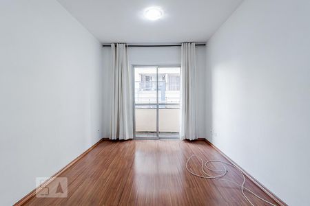 Sala de apartamento para alugar com 3 quartos, 80m² em Vila Carrão, São Paulo