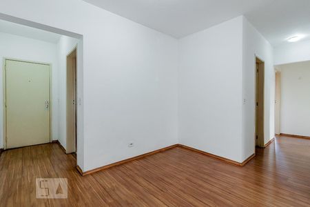 Sala de apartamento para alugar com 3 quartos, 80m² em Vila Carrão, São Paulo