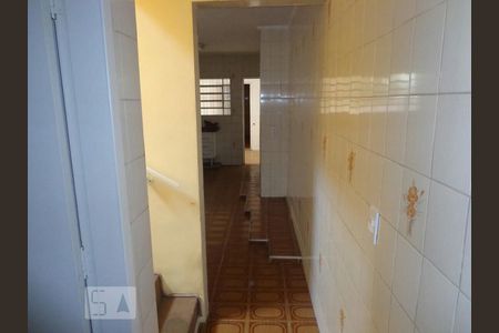 Casa para alugar com 4 quartos, 170m² em Vila Costa Melo, São Paulo