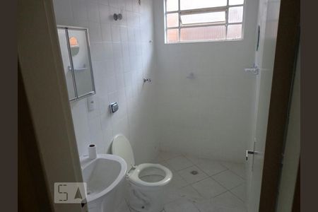 Casa para alugar com 4 quartos, 170m² em Vila Costa Melo, São Paulo