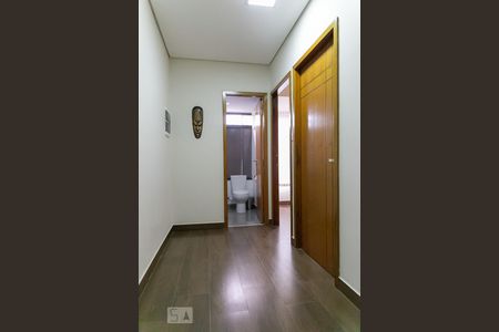 Casa para alugar com 200m², 3 quartos e 2 vagas Casa para alugar com 200m², 3 quartos e 2 vagasCorredor dos Quartos