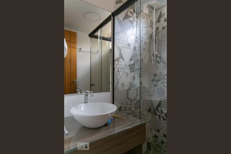 Casa para alugar com 200m², 3 quartos e 2 vagas Casa para alugar com 200m², 3 quartos e 2 vagasBanheiro do Corredor dos quartos