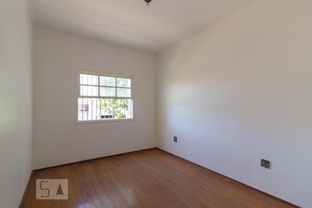 Quarto 1 de casa para alugar com 3 quartos, 180m² em Quarta Parada, São Paulo