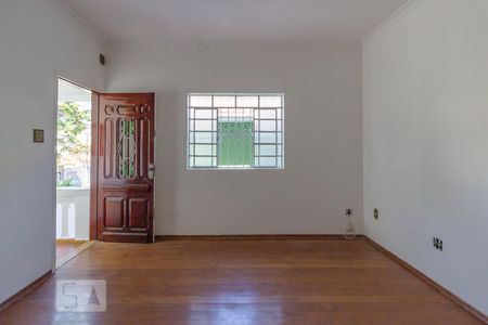 Sala de casa para alugar com 3 quartos, 180m² em Quarta Parada, São Paulo