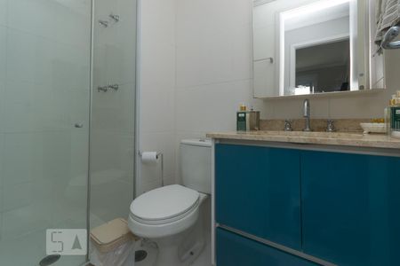 Banheiro de apartamento para alugar com 2 quartos, 65m² em Chácara Inglesa, São Paulo