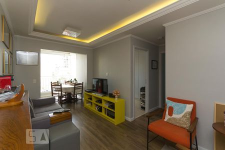 Sala de apartamento para alugar com 2 quartos, 65m² em Chácara Inglesa, São Paulo