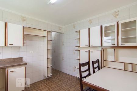 Cozinha de casa para alugar com 2 quartos, 106m² em Vila Arcádia, São Paulo