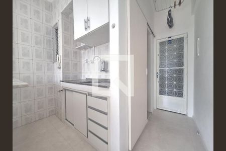 Cozinha de apartamento para alugar com 1 quarto, 20m² em Centro, Rio de Janeiro