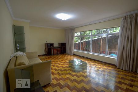 Casa para alugar com 3 quartos, 160m² em Itaberaba, São Paulo