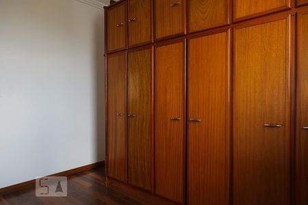 Quarto 1 de apartamento à venda com 3 quartos, 90m² em Vila Cláudia, São Paulo