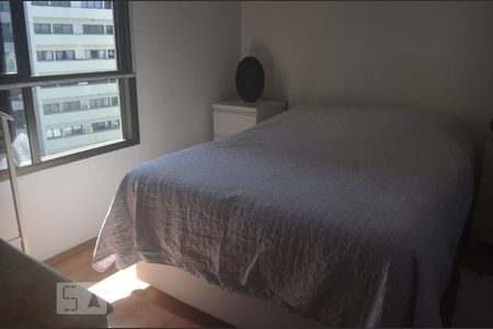 QUARTO de apartamento à venda com 2 quartos, 78m² em Vila Andrade, São Paulo