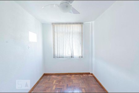 Quarto 1 de apartamento para alugar com 2 quartos, 60m² em Vila Isabel, Rio de Janeiro