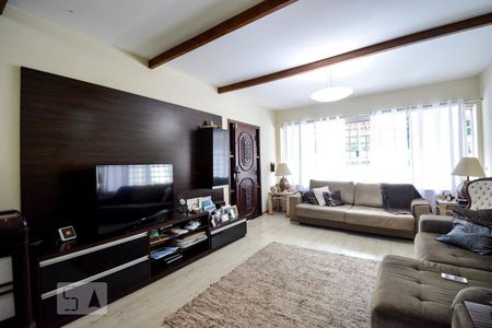 Sala de casa à venda com 4 quartos, 280m² em Vila Madalena, São Paulo