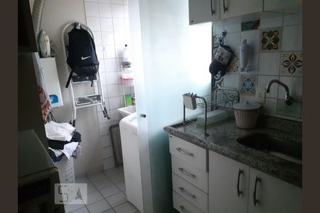 Cozinha  de apartamento à venda com 2 quartos, 60m² em Imirim, São Paulo