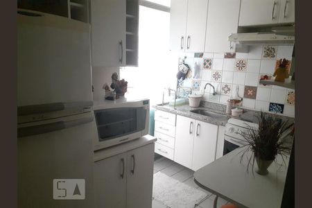 Cozinha  de apartamento à venda com 2 quartos, 60m² em Imirim, São Paulo