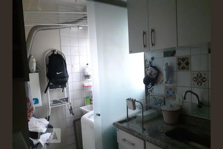 Cozinha  de apartamento à venda com 2 quartos, 60m² em Imirim, São Paulo