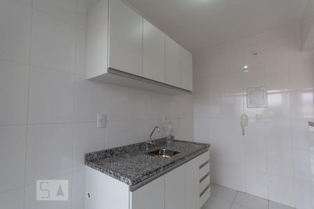 Cozinha de apartamento para alugar com 2 quartos, 87m² em Vila Sônia, São Paulo